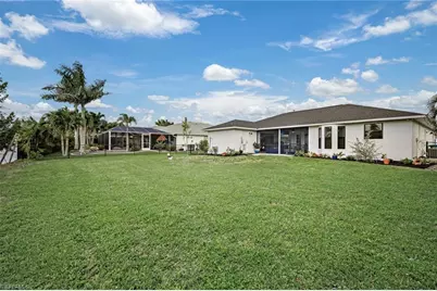 1828 SW 47th St, Cape Coral, FL 33914 - Photo 22