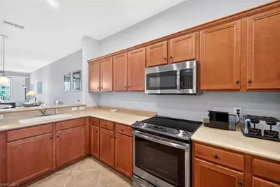 20011 Sanibel View Cir #206, Fort Myers, FL 33908 - Photo 10