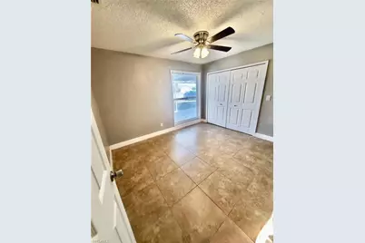 924-926 Andalusia Blvd, Cape Coral, FL 33909 - Photo 6