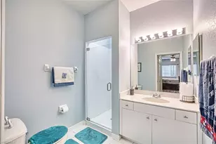 19914 Lake Vista Cir N, Lehigh Acres, FL 33936 - Photo 22