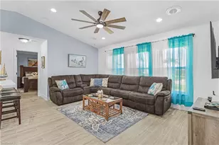 428 SW 37th St, Cape Coral, FL 33914 - Photo 6