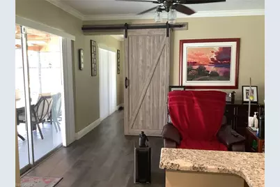 107 SE 39th St, Cape Coral, FL 33904 - Photo 10