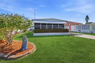 406 Twig Ct S, North Fort Myers, FL 33917 - Photo 2