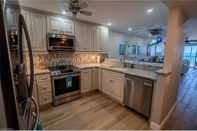 26000 Hickory Blvd #303, Bonita Springs, FL 34134 - Photo 4