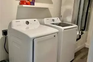 3462 NE 10th Pl, Cape Coral, FL 33909 - Photo 16