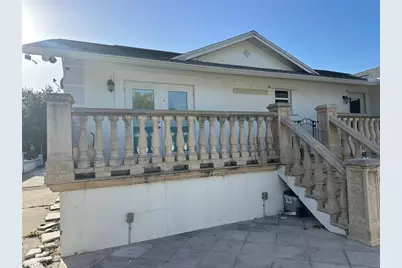 19751 Adams Rd, Fort Myers, FL 33908 - Photo 4