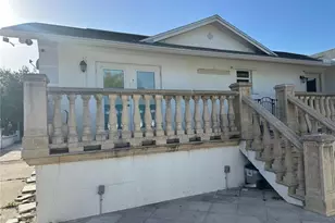 19751 Adams Rd, Fort Myers, FL 33908 - Photo 4