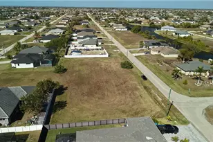 2502 NW 1st St, Cape Coral, FL 33993 - Photo 4