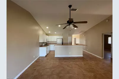 621 SE 46th Ter, Cape Coral, FL 33904 - Photo 10