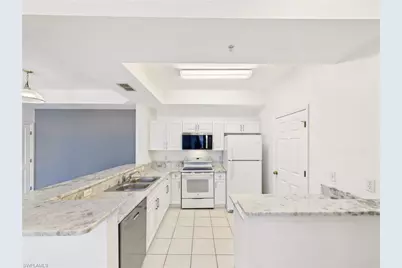 9015 Colby Dr #2012, Fort Myers, FL 33919 - Photo 4