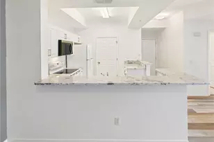 9015 Colby Dr, Fort Myers, FL 33919 - Photo 10