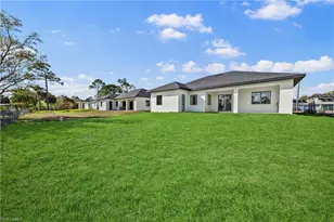 2711 10th St W, Lehigh Acres, FL 33971 - Photo 22