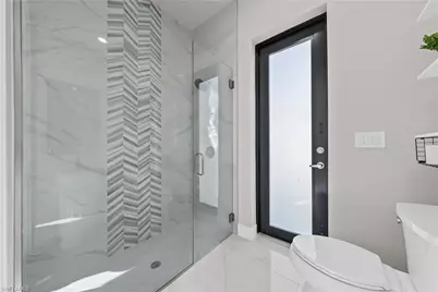 2711 10th St W, Lehigh Acres, FL 33971 - Photo 14