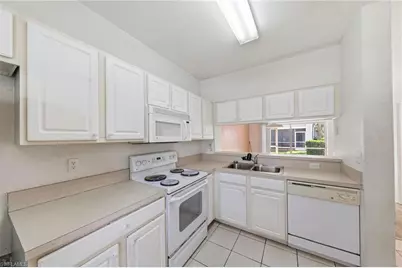 10045 Lone Cypress St, Fort Myers, FL 33966 - Photo 8