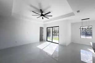 913 Glenn Ave, Lehigh Acres, FL 33972 - Photo 4