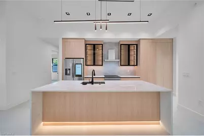 1317 SW 5th Pl, Cape Coral, FL 33991 - Photo 8