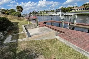 3425 SE 10th Ave, Cape Coral, FL 33904 - Photo 4