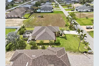 2337 NW 38th Pl, Cape Coral, FL 33993 - Photo 38
