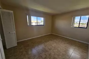 1221 SE 46th Ln, Cape Coral, FL 33904 - Photo 24