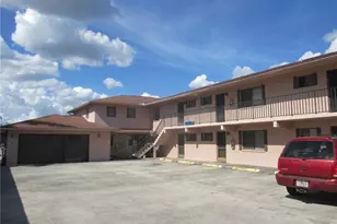 1221 SE 46th Ln, Cape Coral, FL 33904 - Photo 2