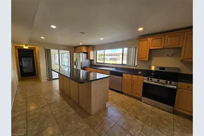 1221 SE 46th Ln #L, Cape Coral, FL 33904 - Photo 10