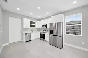 26951 N Riverside Dr, Bonita Springs, FL 34135 - Photo 34