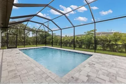 2118 SW 14th Pl, Cape Coral, FL 33991 - Photo 8