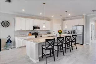 11999 Bay Oak Dr, Fort Myers, FL 33913 - Photo 8