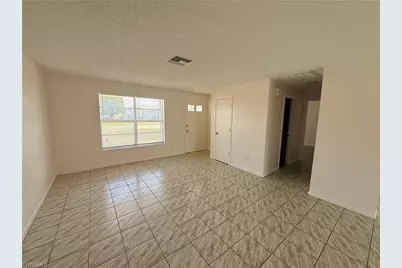 1912 SE 8th Ave, Cape Coral, FL 33990 - Photo 4