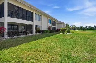 5585 Trailwinds Dr, Fort Myers, FL 33907 - Photo 38