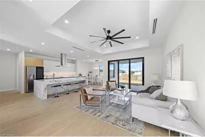 405 NE 15th Ter, Cape Coral, FL 33909 - Photo 2