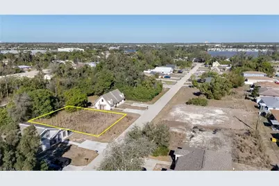 17454/456 Dumont Dr, Fort Myers, FL 33967 - Photo 4