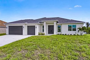 4306 NW 35th St, Cape Coral, FL 33993 - Photo 2