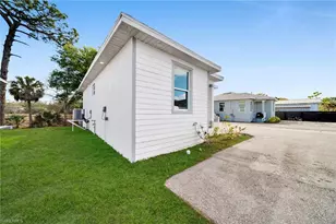 26961 N Riverside Dr, Bonita Springs, FL 34135 - Photo 42