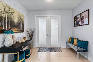 10143 Chesapeake Bay Dr, Fort Myers, FL 33913 - Photo 4