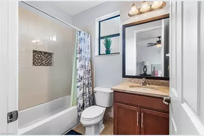 10143 Chesapeake Bay Dr, Fort Myers, FL 33913 - Photo 32