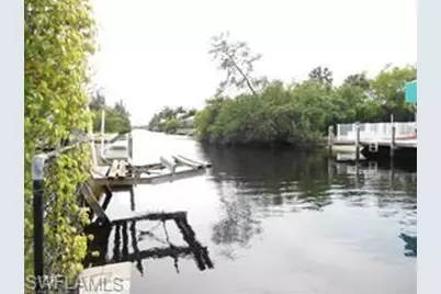 18146 Pioneer Rd, Fort Myers, FL 33908 - Photo 12