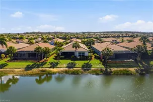 10526 Carena Cir, Fort Myers, FL 33913 - Photo 4