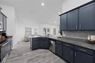 1728 Diplomat Pkwy W, Cape Coral, FL 33993 - Photo 8