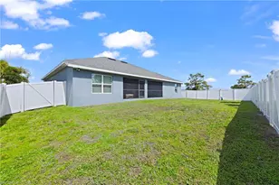 1728 Diplomat Pkwy W, Cape Coral, FL 33993 - Photo 22