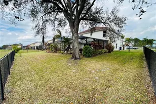 18270 Pine Nut Ct, Lehigh Acres, FL 33972 - Photo 18