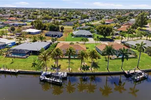 1105 SE 13th St, Cape Coral, FL 33990 - Photo 16