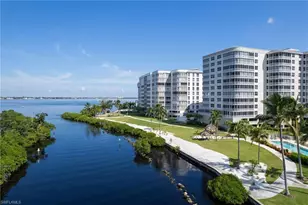 14250 Royal Harbour Ct, Fort Myers, FL 33908 - Photo 32