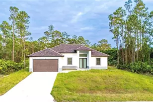 729 Giorgio Ave S, Lehigh Acres, FL 33974 - Photo 6