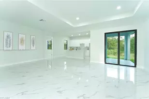 729 Giorgio Ave S, Lehigh Acres, FL 33974 - Photo 14