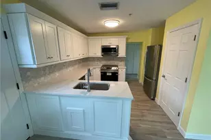 235 Miramar St, Fort Myers Beach, FL 33931 - Photo 4