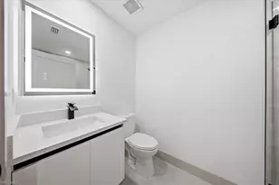 541 Chalet Ave S, Lehigh Acres, FL 33974 - Photo 14