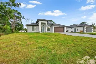 541 Chalet Ave S, Lehigh Acres, FL 33974 - Photo 6