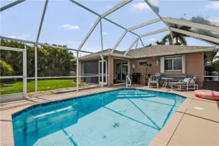 408 SE 23rd Terrace, Cape Coral, FL 33990 - Photo 2