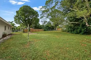 5824 Algiers St, Fort Myers, FL 33919 - Photo 18